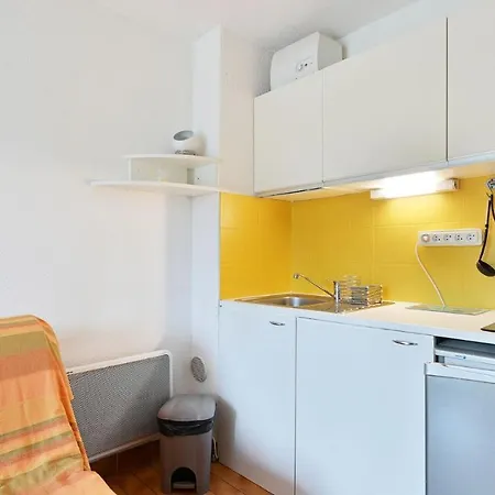 Appartement Les Sarrazins- 23- Studio Spacieux- 2 Pers Agde